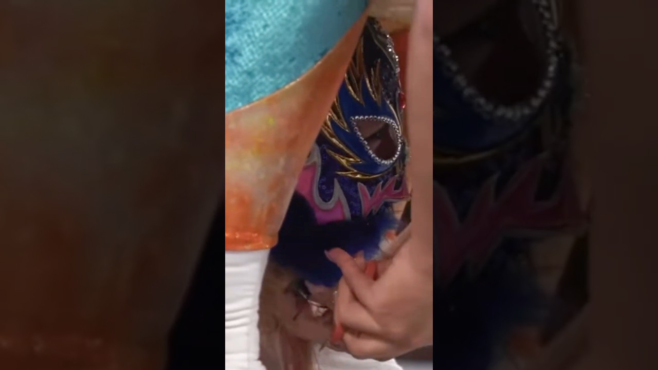 Female Wrestler's mask cut off with scissors (Starlight Kid)
