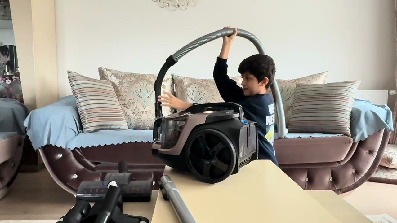 Philips Xb7151/07 Marathon Daily Bagless Vacuum 7000 Series