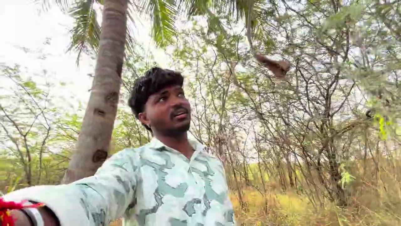 #नारल पानी पेयेला गेलो त्यात पण वर आगिया मोहाल बसलेला मग बगा काय झाल 😱😱