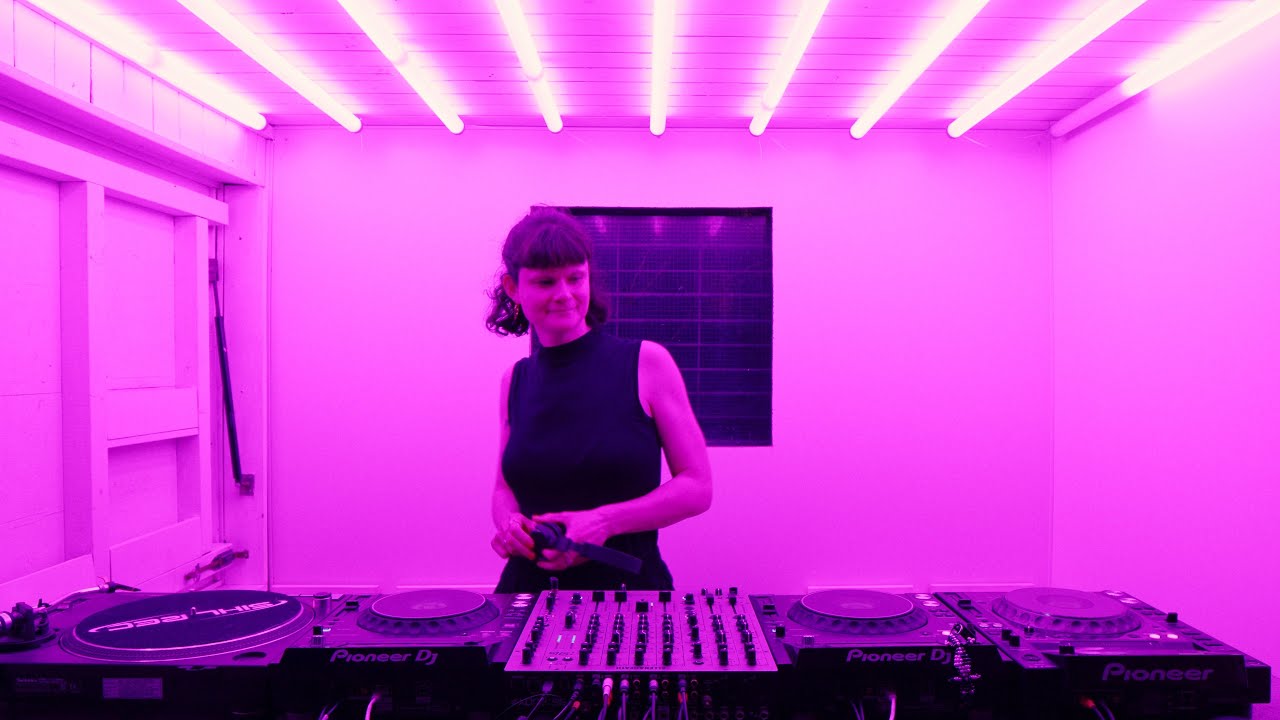 Lessing13 @Container - Karo Kosmos - 043