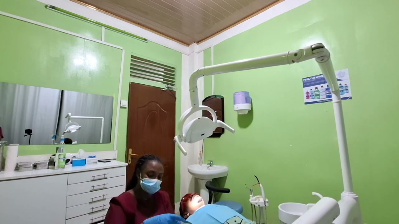 PUNDIT MU BITARO😢AMENYO YOSE BAYAKUYEMO TUREBA😢THE DIAMOND SMILE DENTAL CLINIC #0786126175 #PUNDIT
