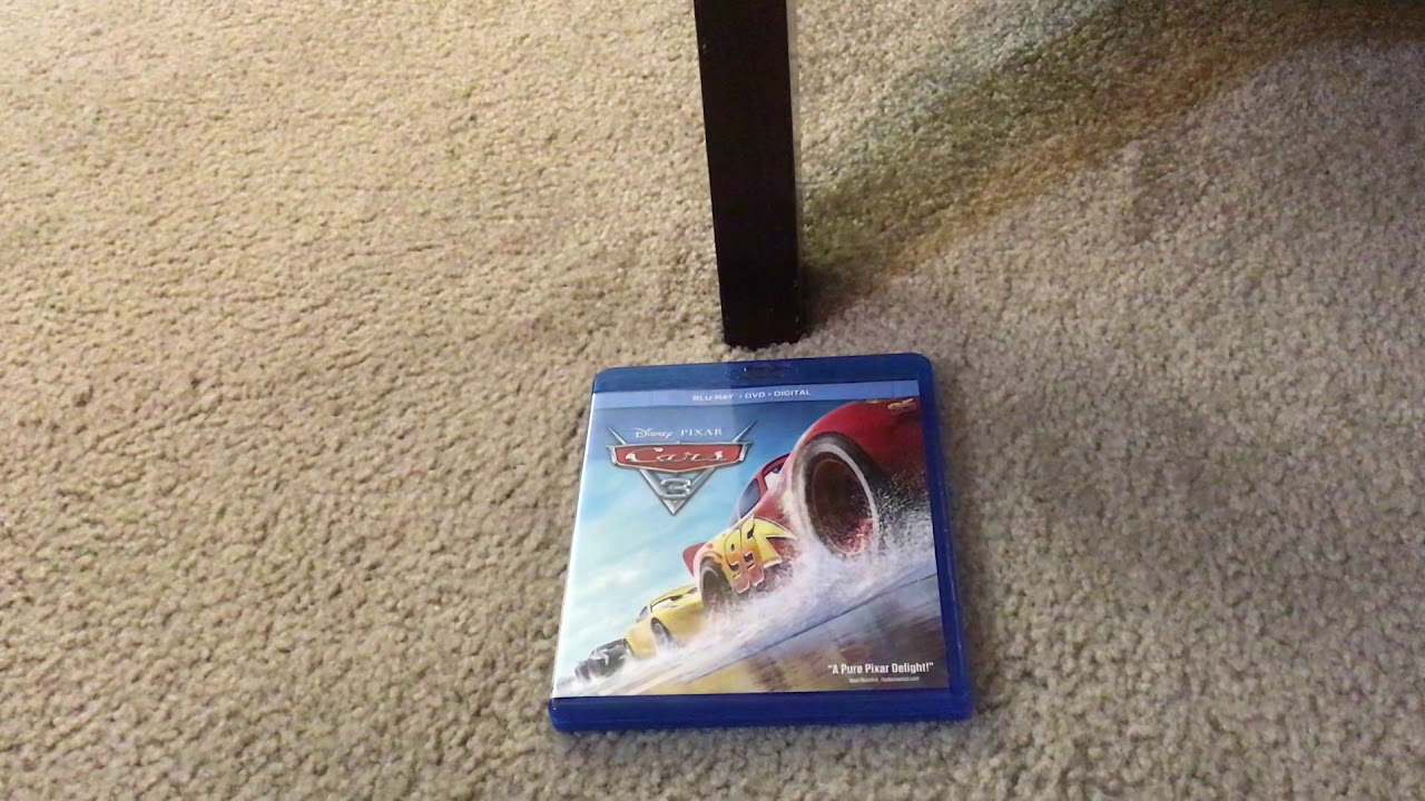 Disney•Pixar Cars 3 Blu-Ray Combo Pack Set Overviewing And Unboxing Video
