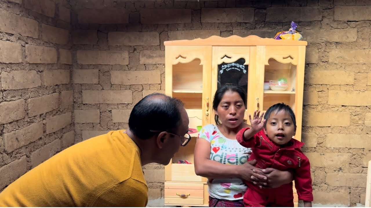 El video final del niño que se arrastra | Ebrik