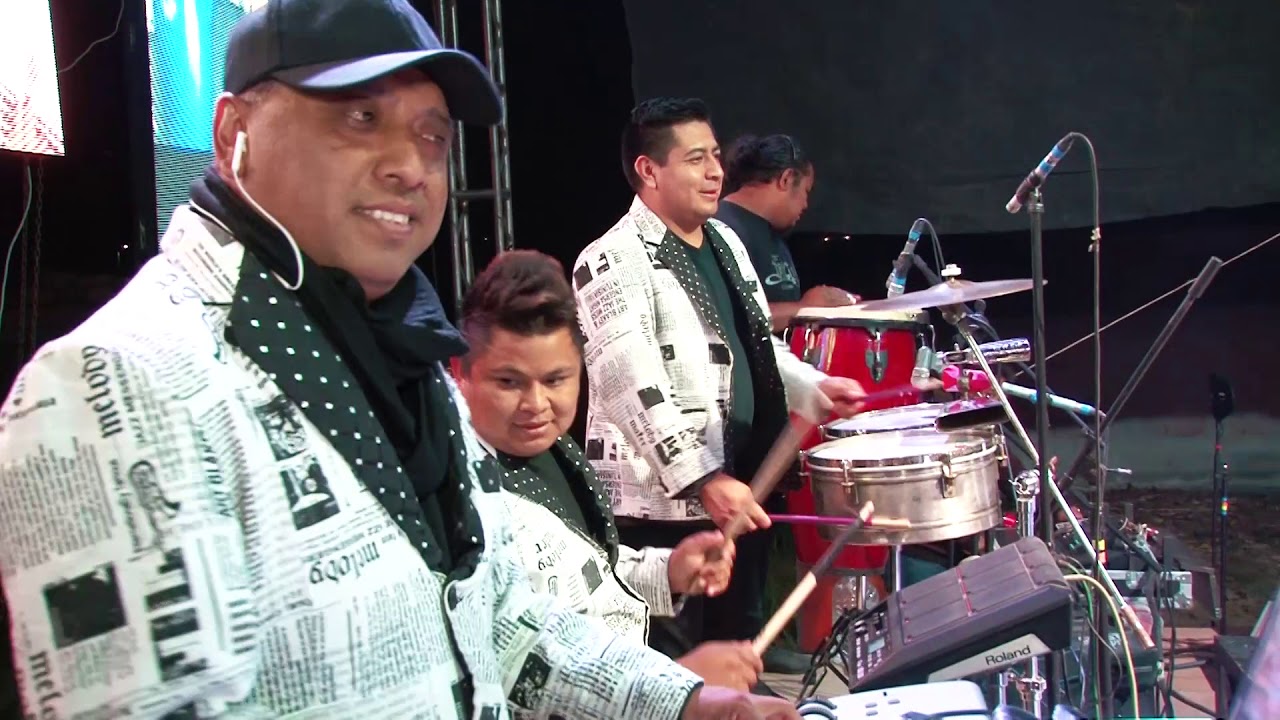 Los Deakino en Vivo 💥 La Cumbia del Borrachon 🍺