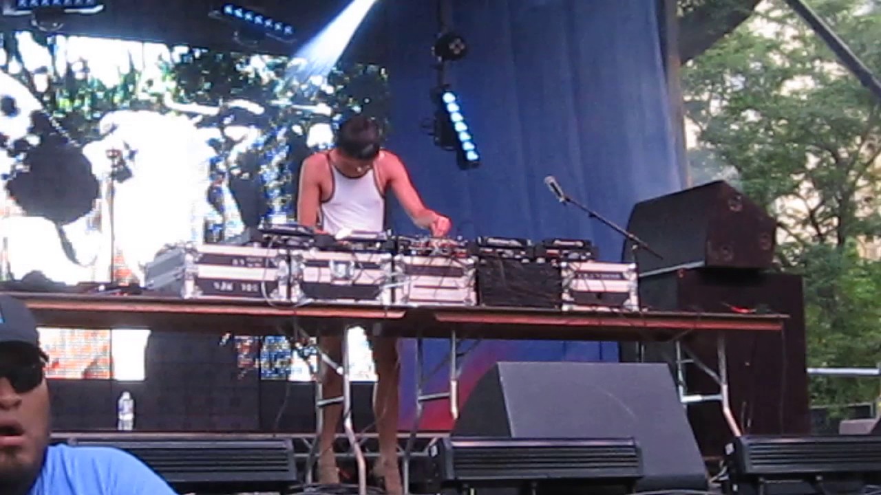 Arca - Live at Pitchfork 2017, Chicago; 2 of 3