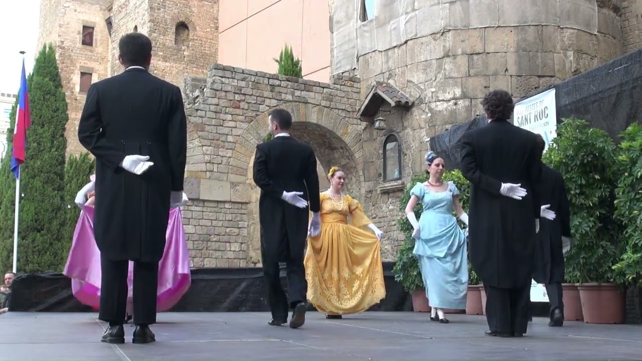 Rigodons de Barcelona - Festes de Sant Roc de la plaça Nova 2024