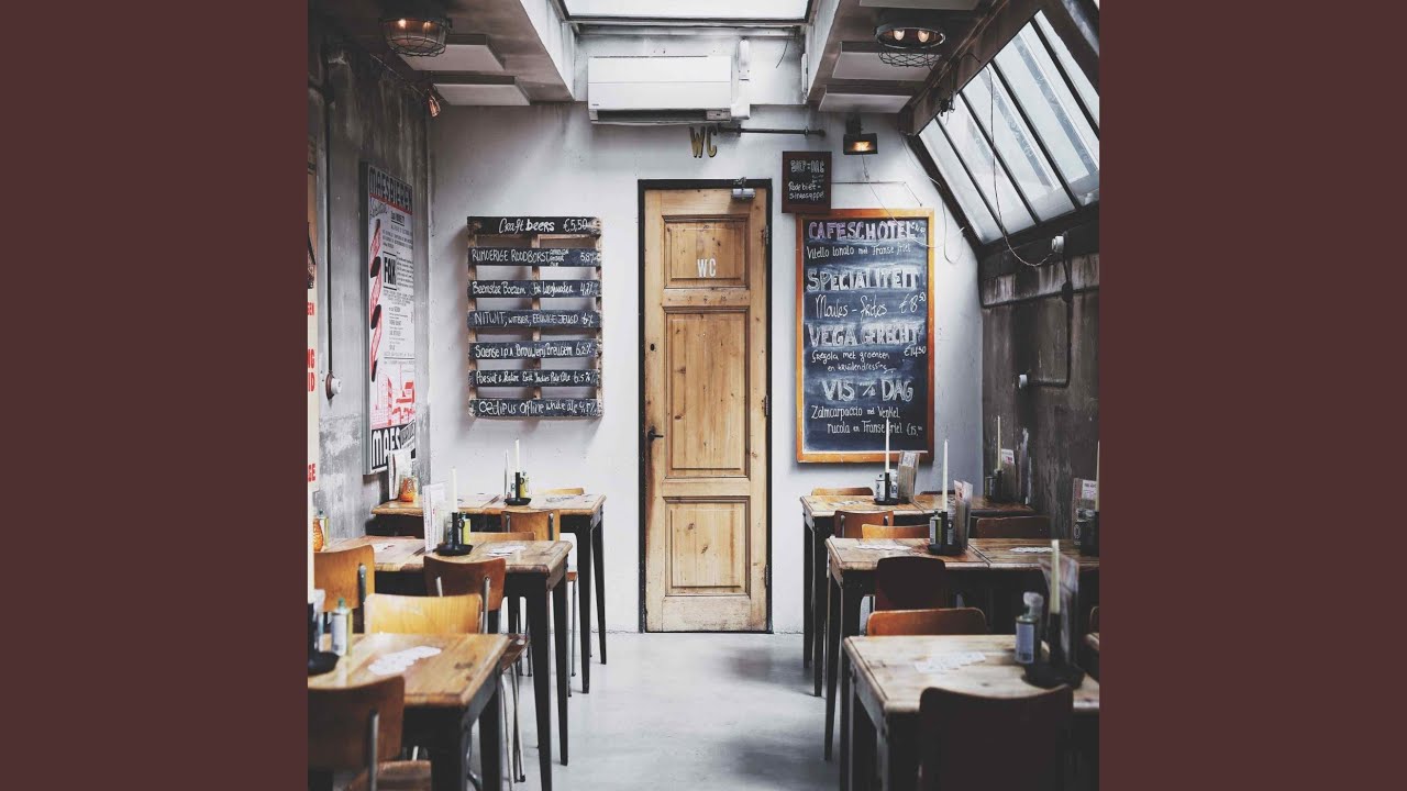 Simplistic Moods for Fine Dining Bistros