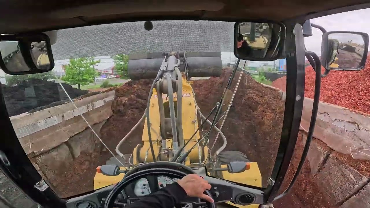 CAT 924G Wheel Loader Operator POV on a Busy Day!!!