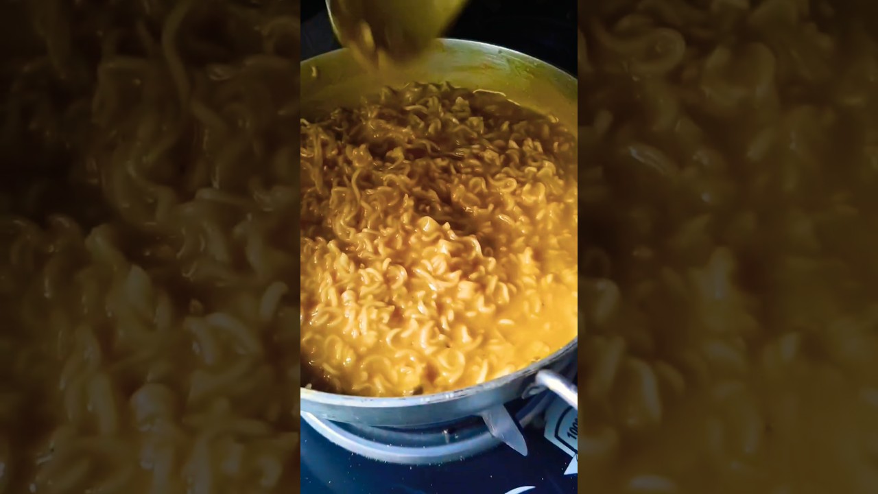 Cheesy Maggie without cheese 🧀🤤🤤 