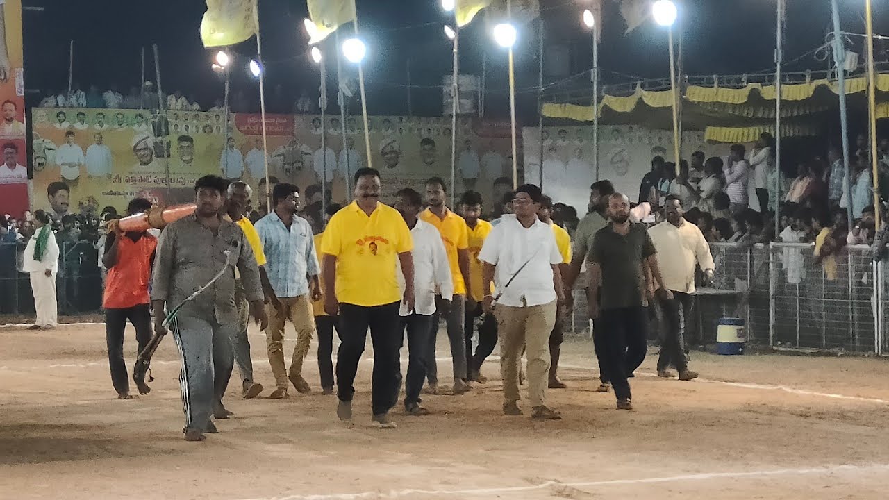 చిలకలూరిపేట సీనియర్స్ 14జత (jr గండివ - వీరనరసింహారెడ్డి) SSR బుల్స్  సుంకి సురేందర్ రెడ్డి గారు