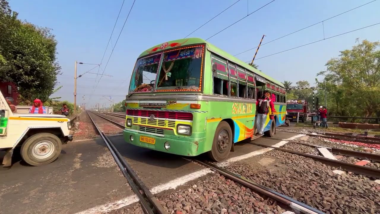 Impossible Situation Bus Stuck On Railgate : Furious Speedy Trains Dangerous Moving Railroad
