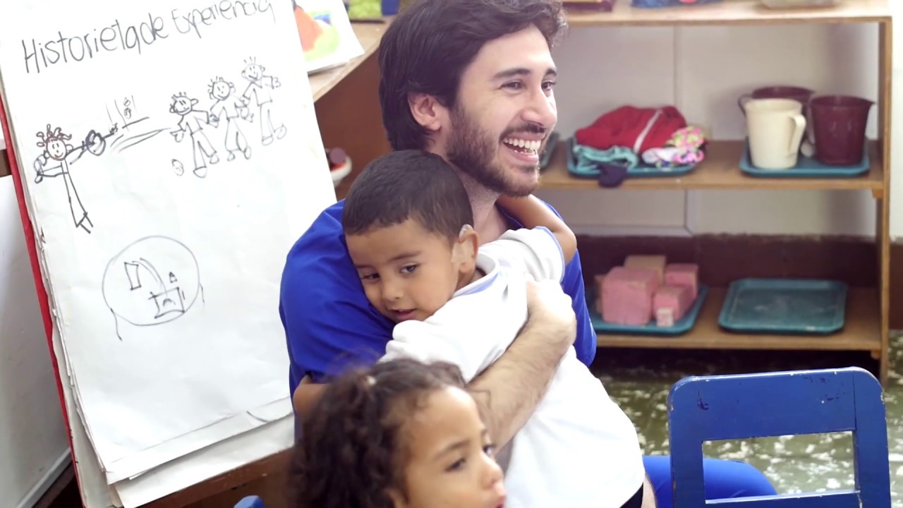 Ayudemos al instituto de niños ciegos y sordos!