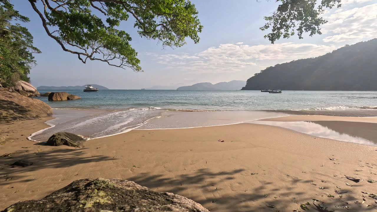 Sete Fontes (4K Beach Scene)