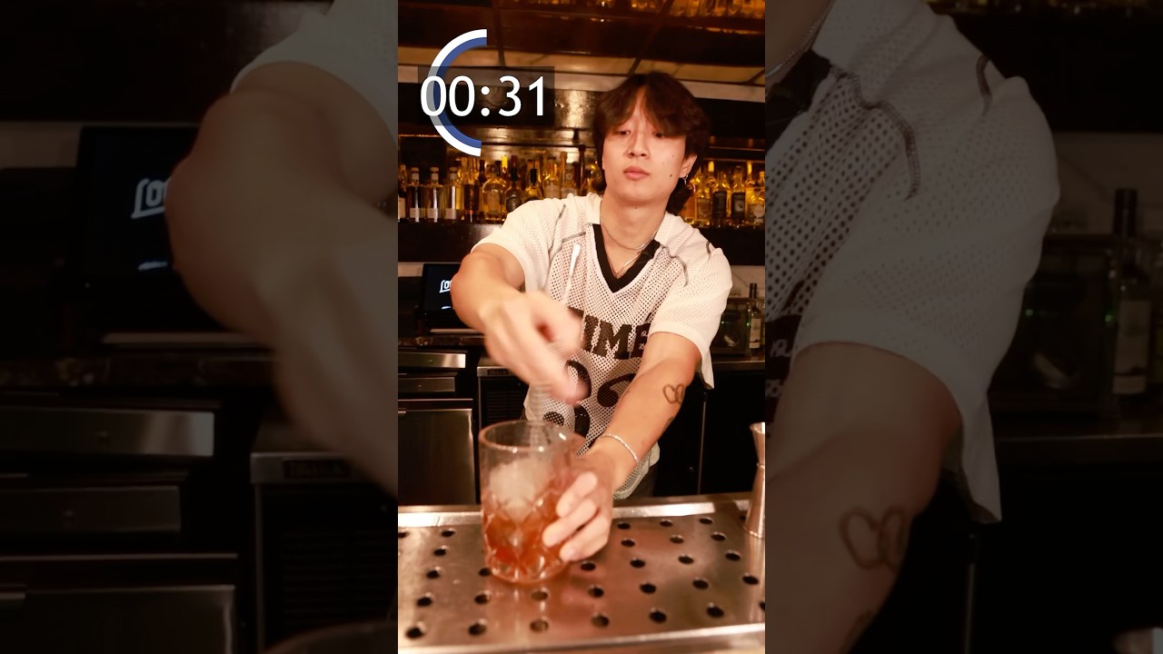 1 Min Challenge: Old Fashioned #bartender #1minchallenge #bartending #mixology #mixology #cocktails