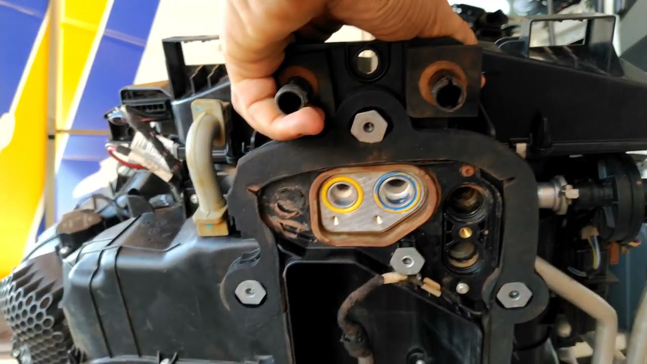 Ep.135 - Troca evaporador Volvo FH 2016! - Curso Ar Condicionado Agrícola e Pesados