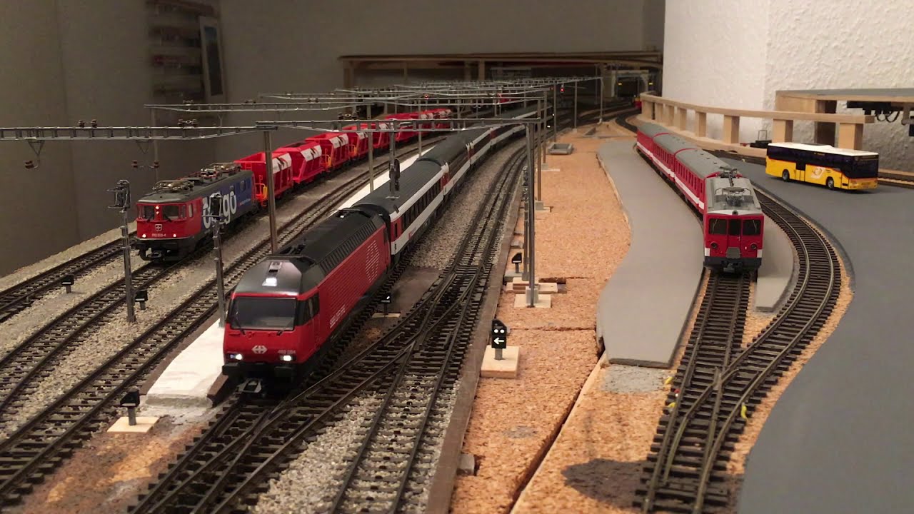 Anlage URI Vol. 23: Zugverkehr in Göschenen mit original Durchsagen aus 2014