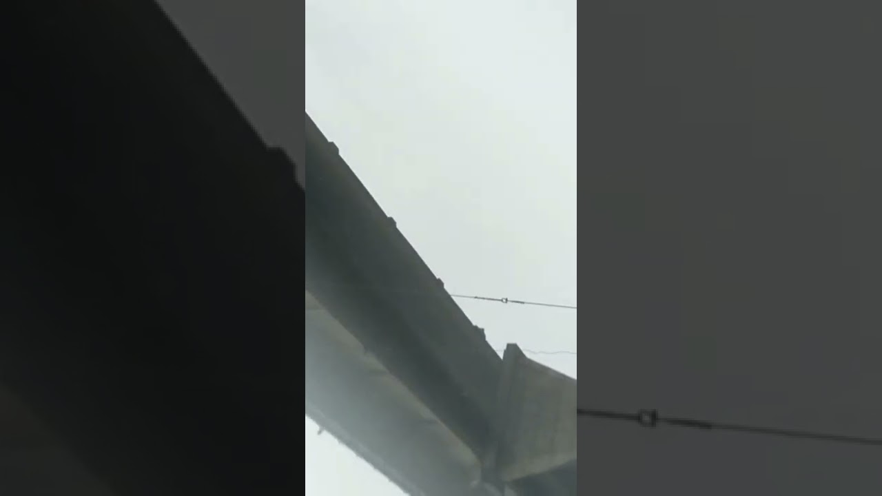 Indore pune Bus accident lifting by hydra