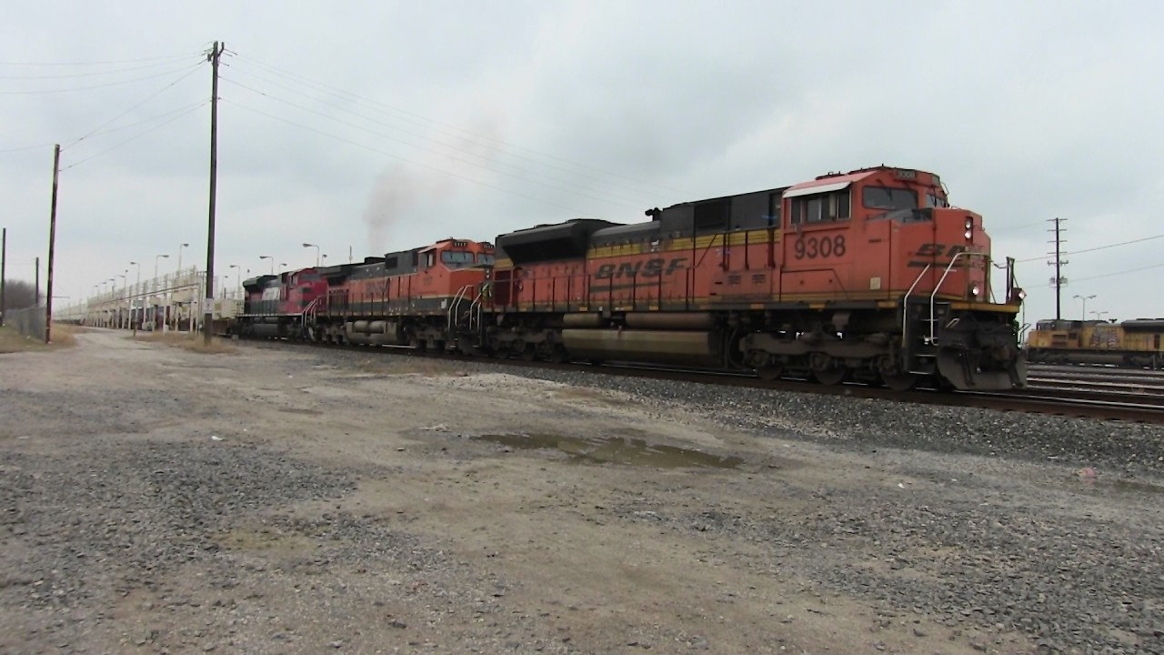 cml989 290 05 BNSF FeMx J B  Hunt Stack 9 Feb 24