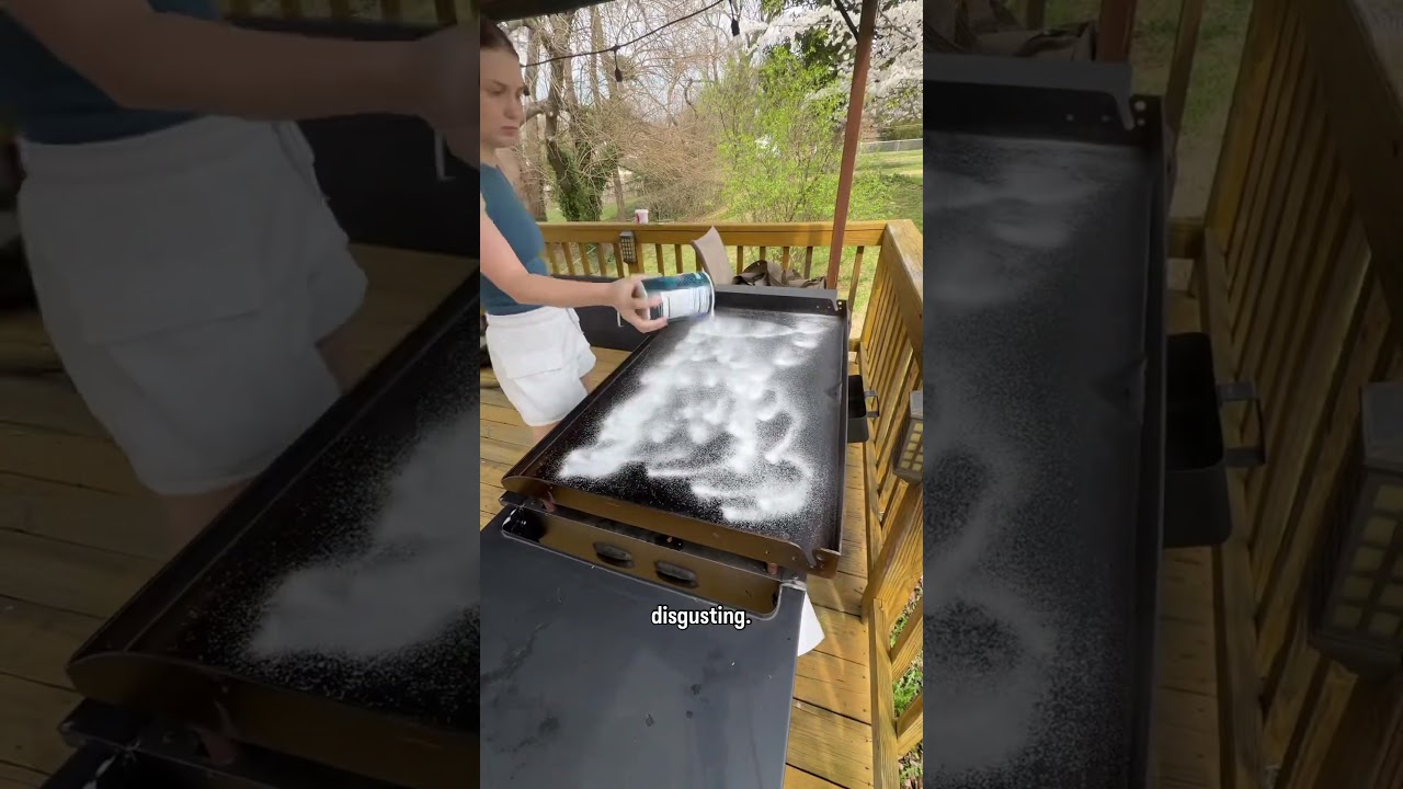 Let&rsquo;s clean and reseason this blackstone #cleaningvideos #blackstone #seasoning #cleaningmotivation