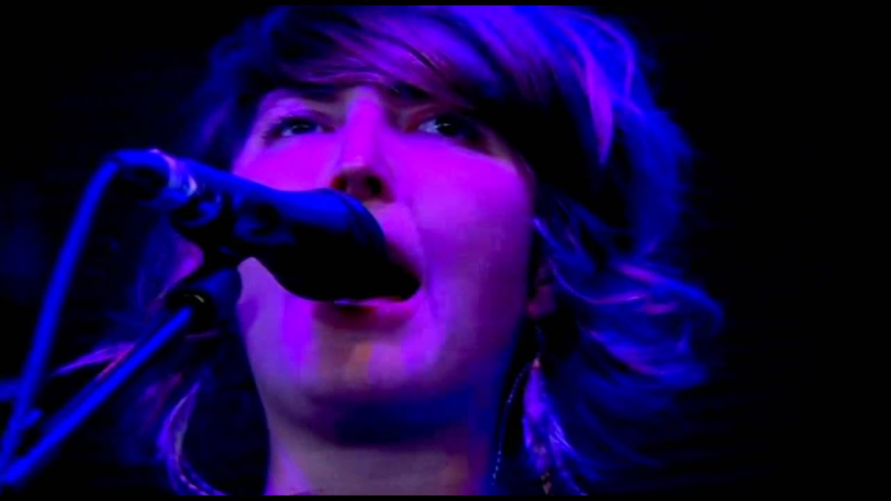 Warpaint - Warpaint, Bees Glastonbury Part 2 & 3 of 6