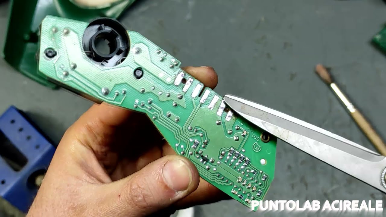 Folletto vk 135 - Riparazione scheda elettronica (repair electronic board)