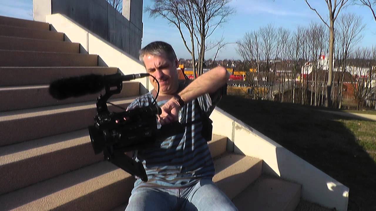 Clone shoulder rig sony  VCT-SP2BP review