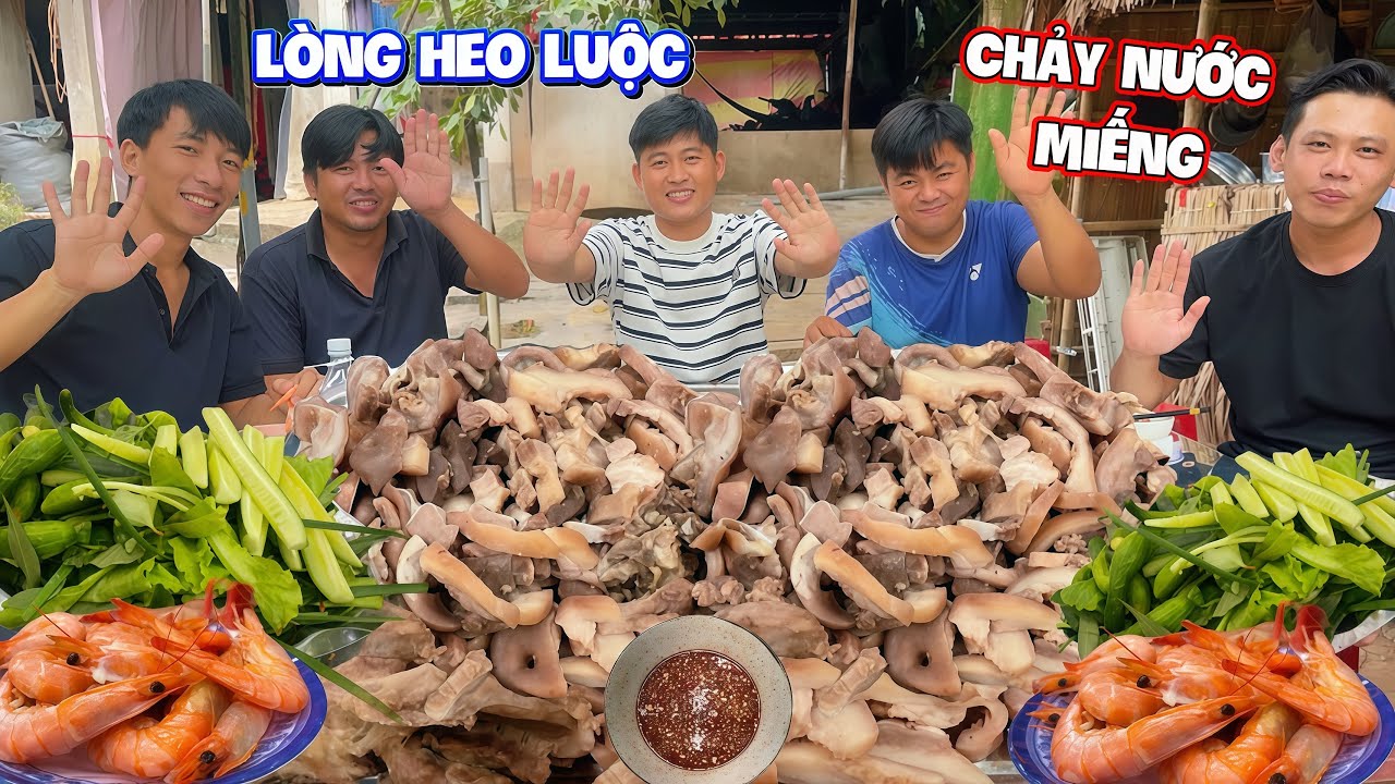 Chảy nước miếng với măm lòng heo luộc chắm nước chắm truyền thống ngon cực kỳ| HoàiPhong TV