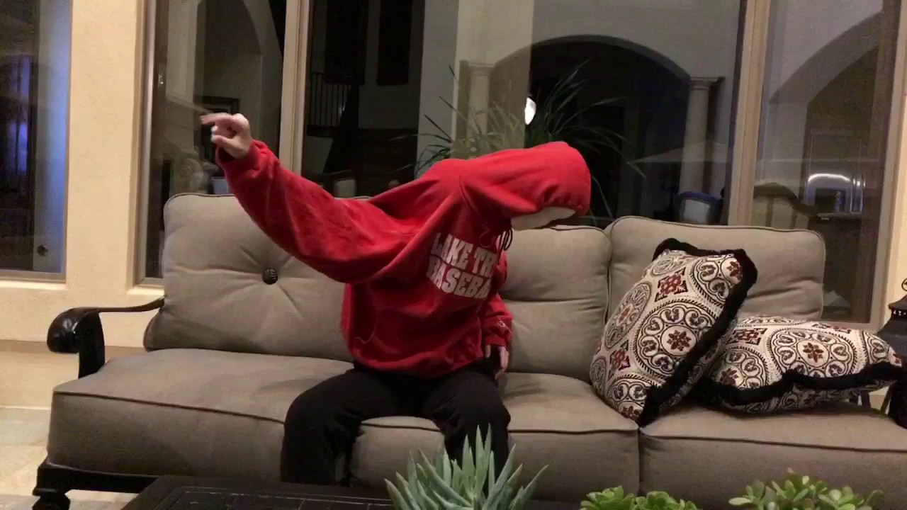 Because of You - Mannequin Head Dance