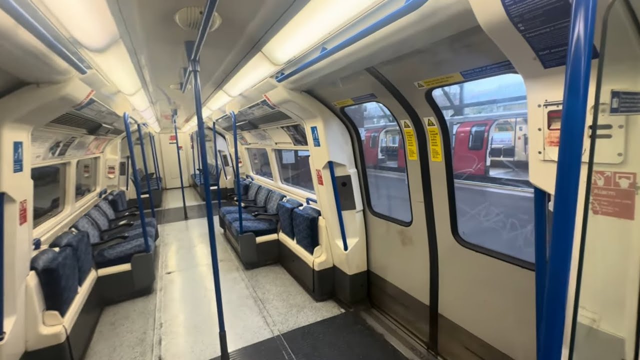London Underground | Northern Line - 1995 Stock | Ride From Edgware to Camden Town