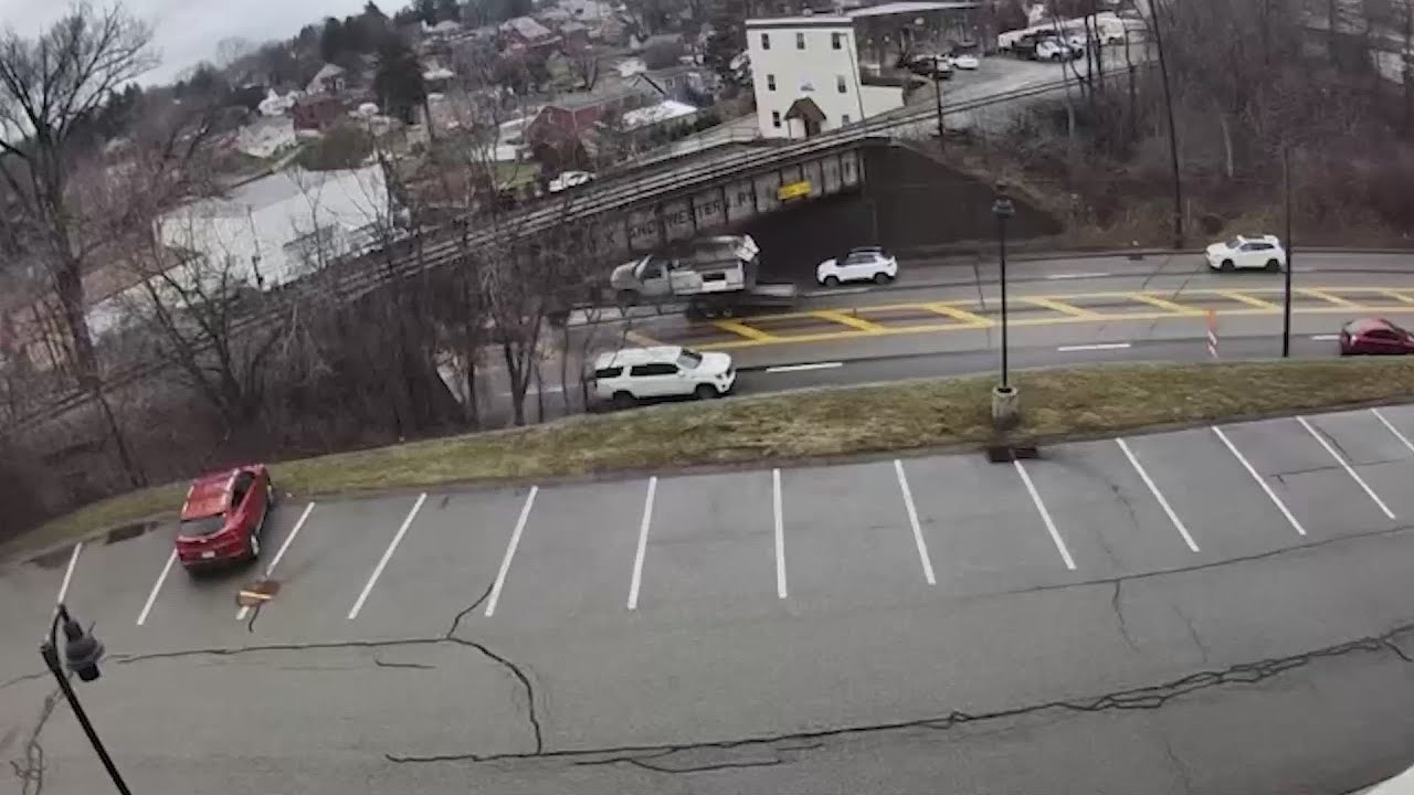 Vehicle crash in Allegheny County