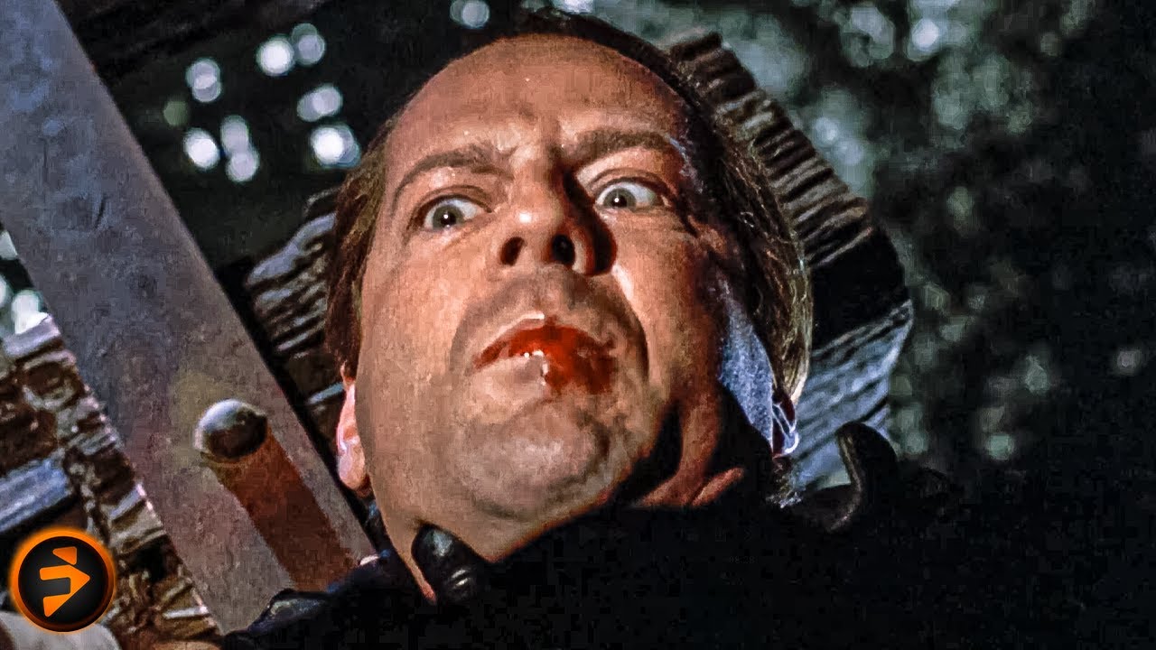 Bruce Willis vs the Killer Cop in a Final Confrontation | STRIKING DISTANCE
