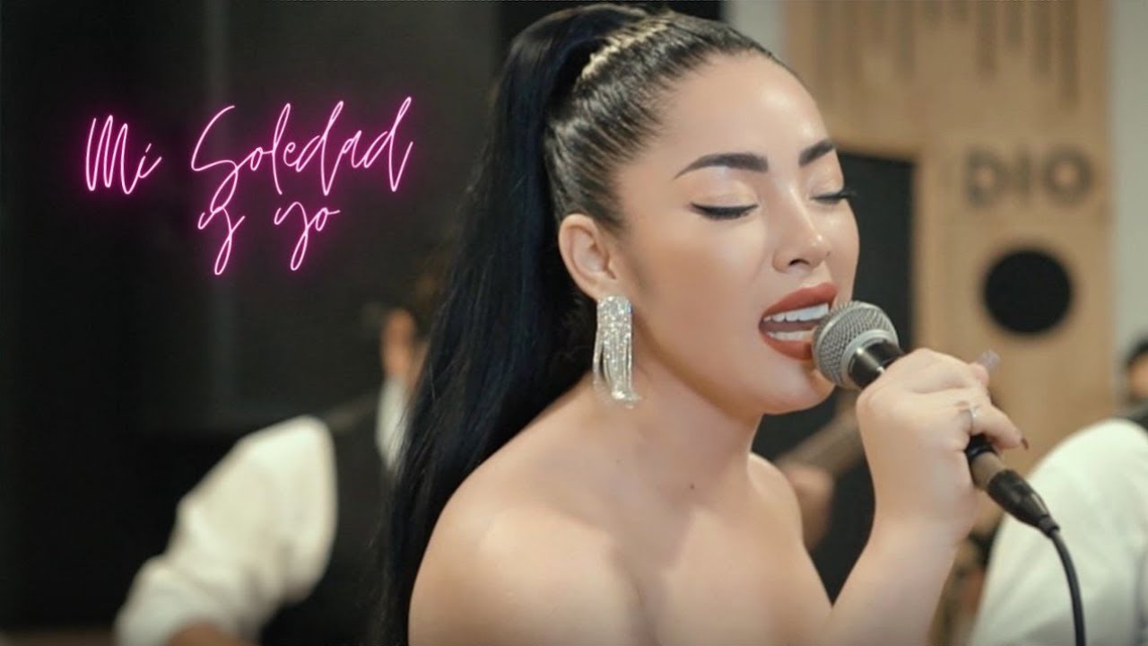 Kiara Franco - Mi Soledad y yo Live