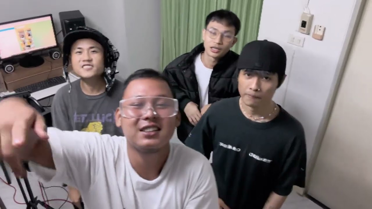 Y8C Everything 2 Me | ကိုဝ်မိင်လုက်ဆိင့်လ်ုယ်ုအိုဝ် [ Official MV ]