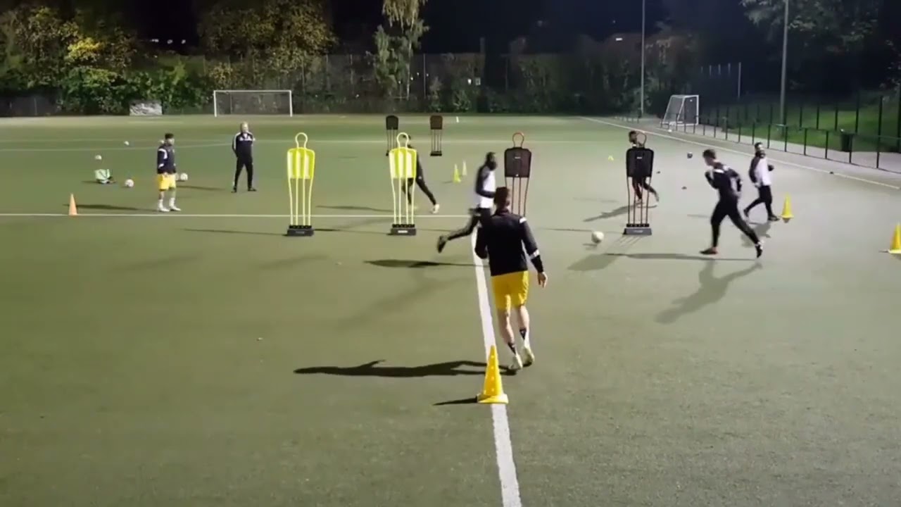 exercice passes entra&icirc;nement de foot