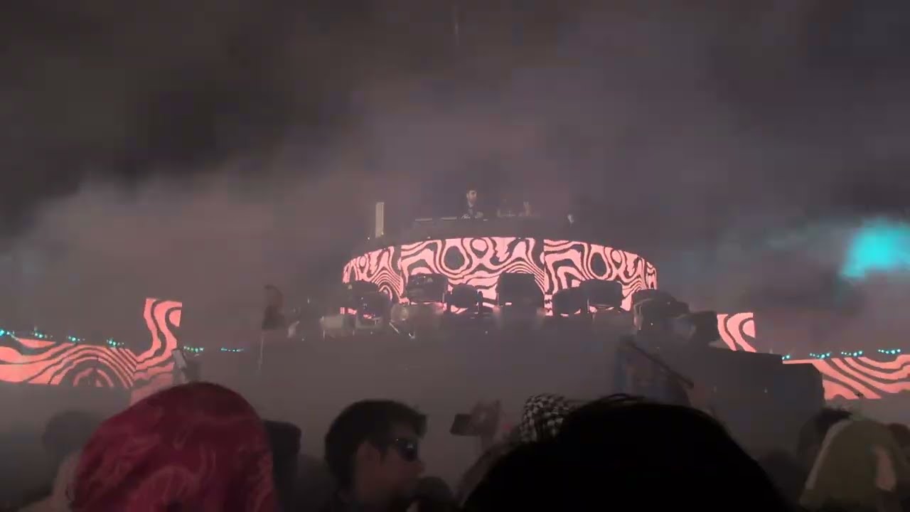 CrankDat B2B Tape B Live @ Lost lands 2025 (UHD) 