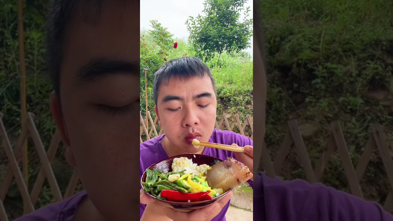 兄弟姐妹们 吃饭了哦 今天吃腊肉 简简单单又是一餐#抖音美食推荐官 #美食 #普通的饭菜都是家的味道 @DOU+小助手