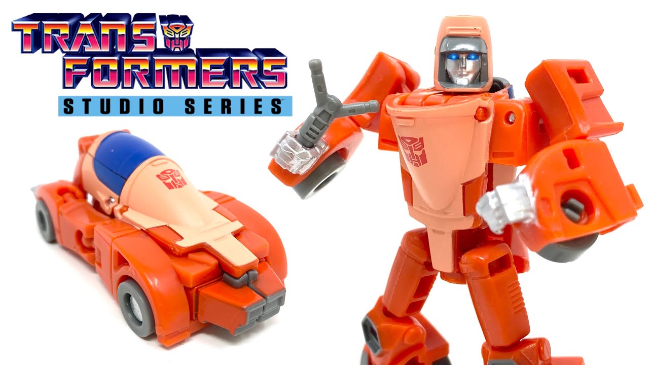 Обзор Transformers Studio Series 86 Core Class WHEELIE