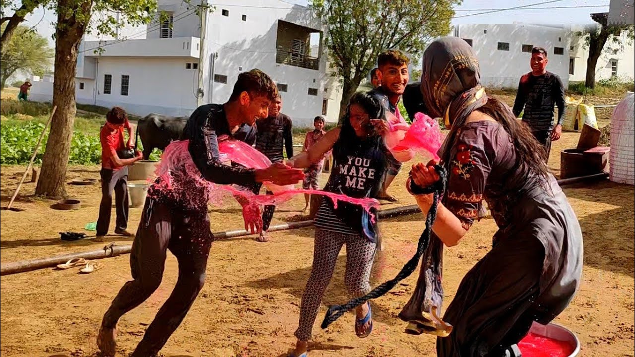Happy Holi Video देवर भाभी की कोरडा मार हरियाणवी होली  Haryanvi Holi ki viral video