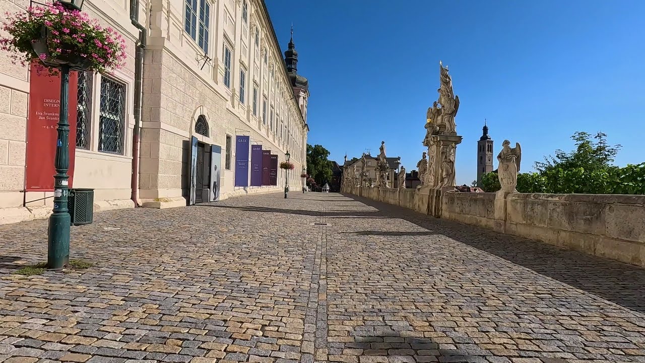 🦁👑 The Lion Trail 1/100: Kutná Hora to Sendražice • 4K HDR