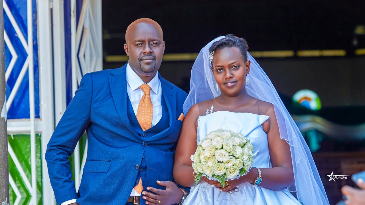 Robert Weds Karungi #rwanda #bahima #ente #wedding #kuhingira