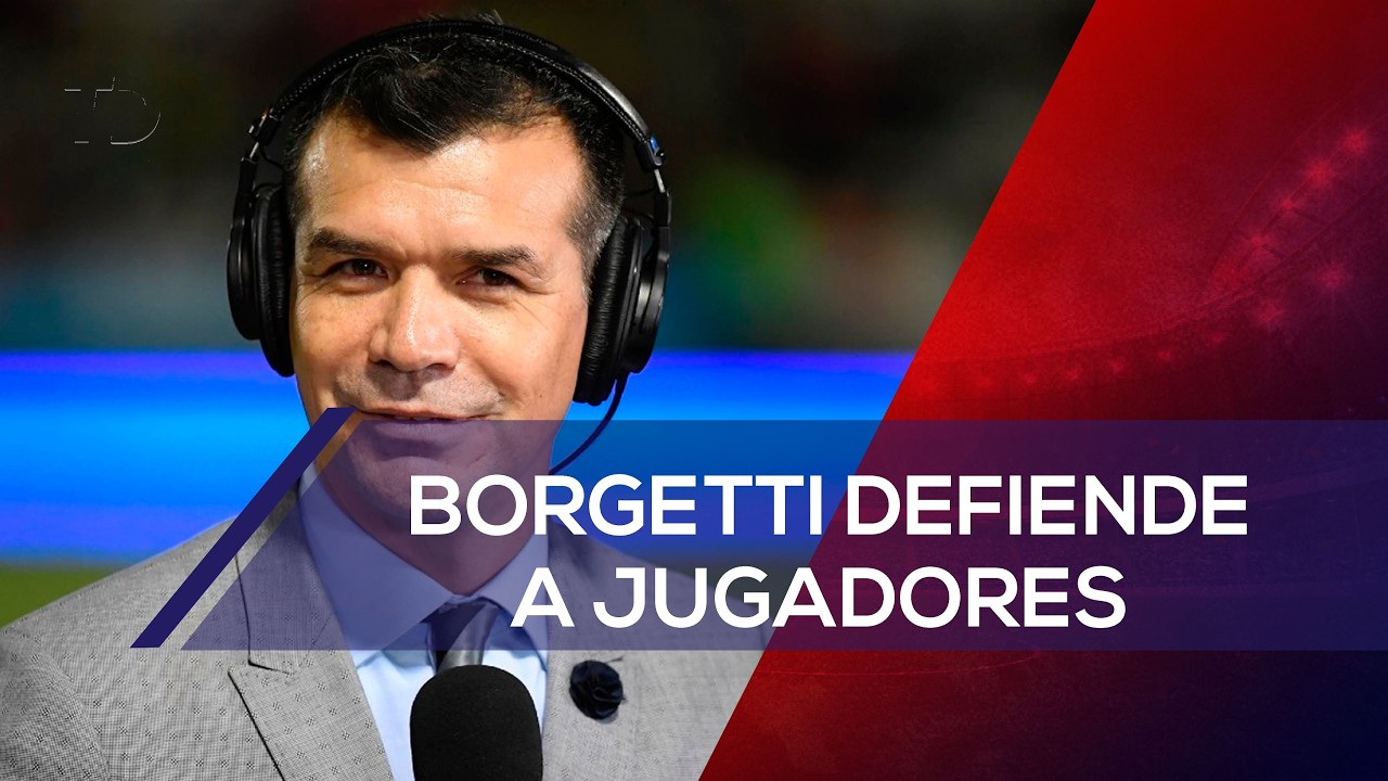 Critican a Borgetti por defender a jugadores de abucheos