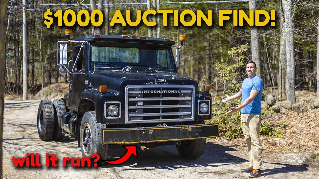 Я купил на аукционе среднетоннажный грузовик International Harvester всего за 1000 долларов!