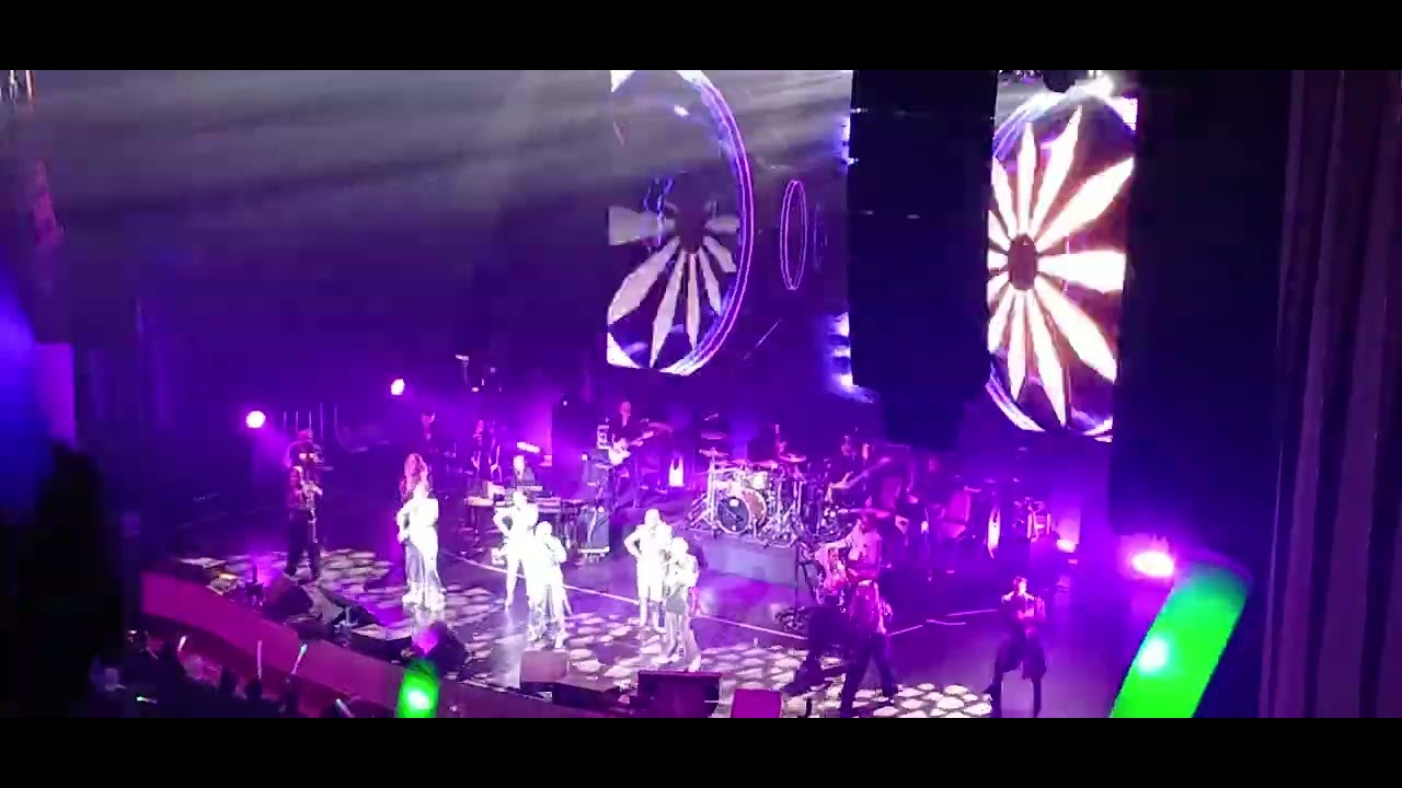 La Diva  - Elite  ( Live At 25th Concert  )