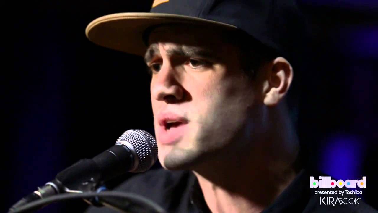 Billboard: Girls/Girls/Boys Acoustic