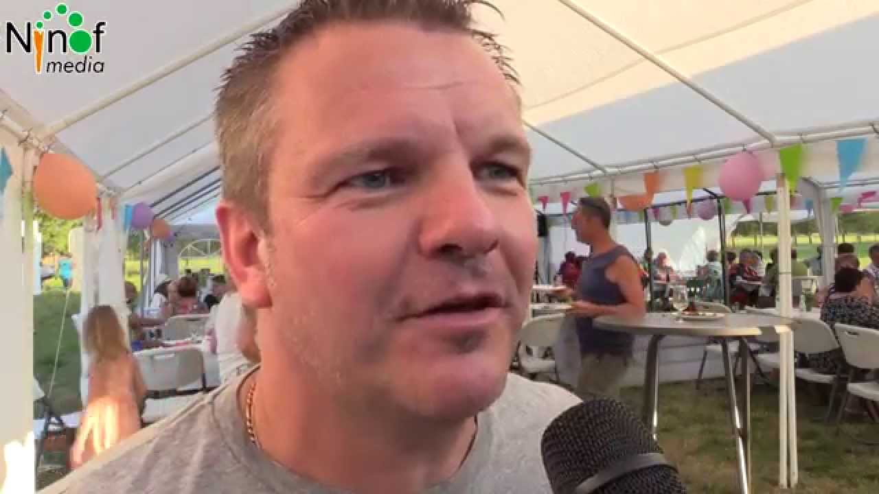 Bewoners Klapstraat Meerbeke bouwde hun vijfde buurtfeest.