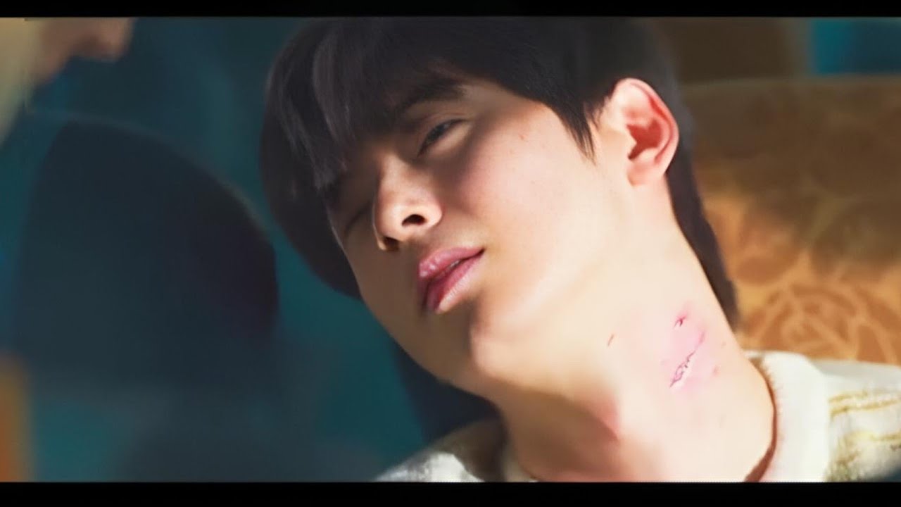 Cha Eun Woo was so weak that he fainted. - Sick male lead 