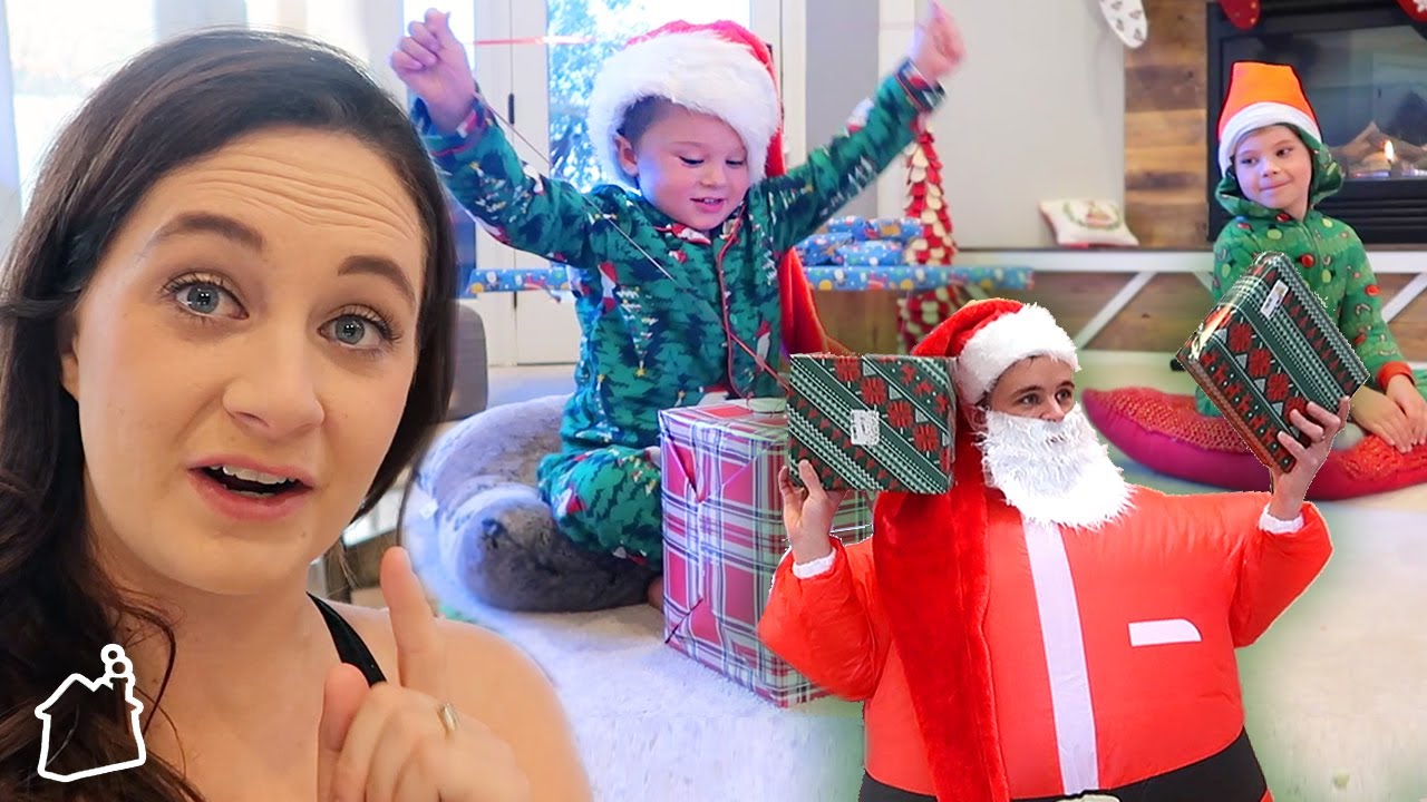 Starting New Christmas Traditions! - Daily Bumps Christmas Eve Special ✨