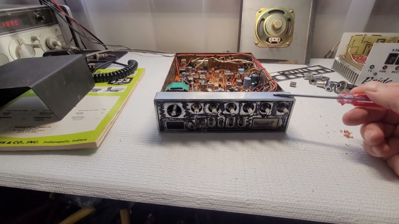 Cobra 29 XLR от известного CB-технолога и линейный усилитель Pride 250