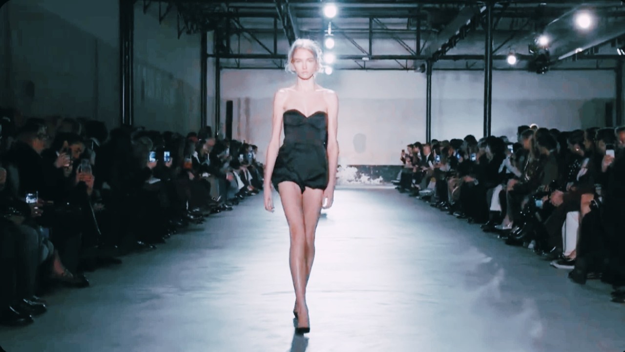No. 21 Fall 2026 Ready-to-Wear Collection FW26