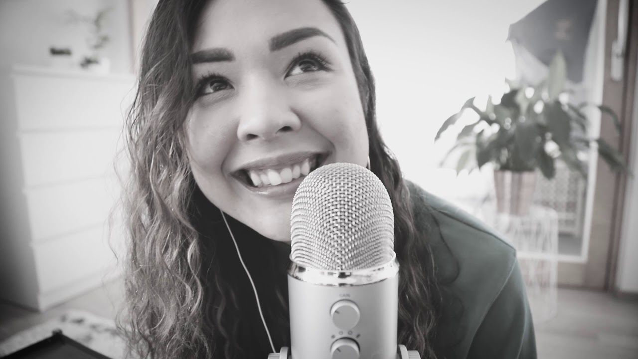 10 minutes of mouth sounds tingles 😍 ASMR • Inaudible • Mouth sounds